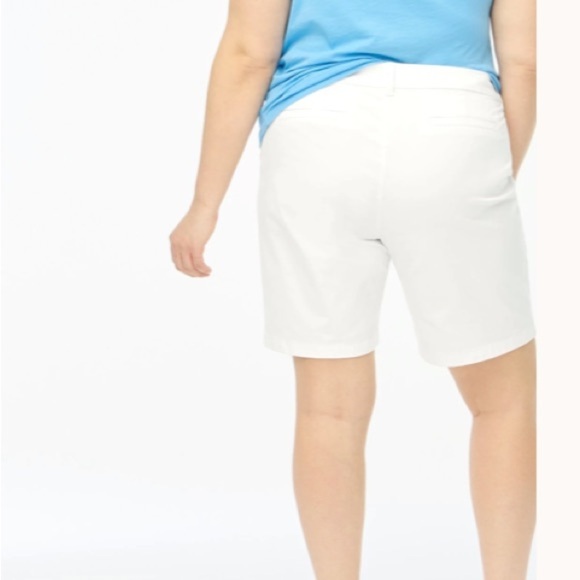 J.Crew 9” Frankie Bermuda Chino Short in White Size 14 Plus Size - Picture 2 of 8